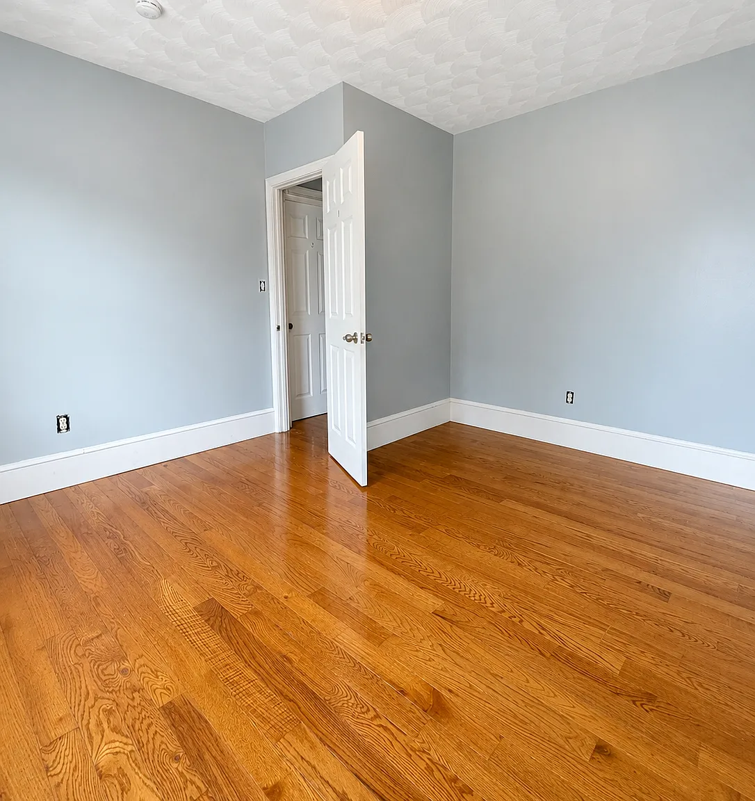 4 bed, $850 — Photo 4