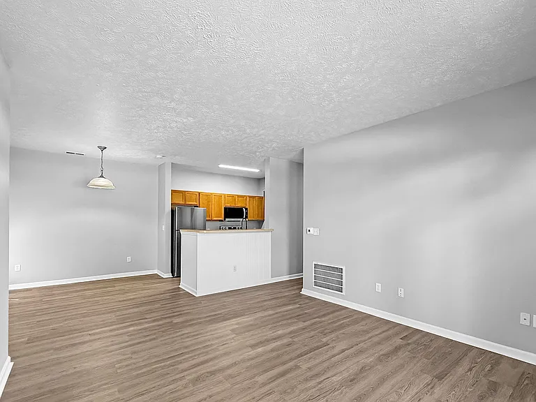 Beaver Creek Apartments — Photo 57