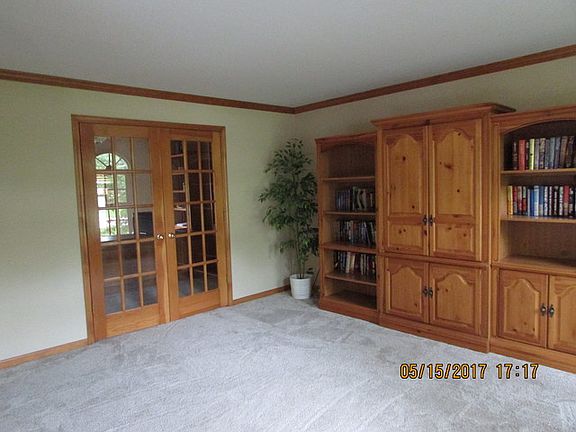 4th image of 2 Ashwood Ct