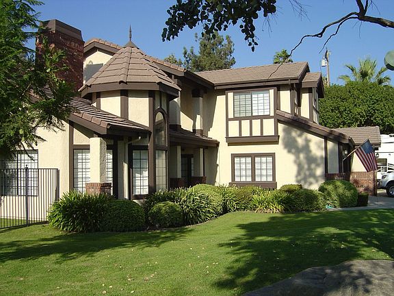 2nd image of 28568 Terrace Dr