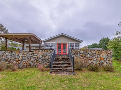 423 Coggins Shore Rd, Inman, SC, 29349