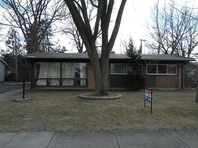 2nd image of 313 W Natoma Ave