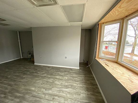 2nd image of 211 W Landis Ave