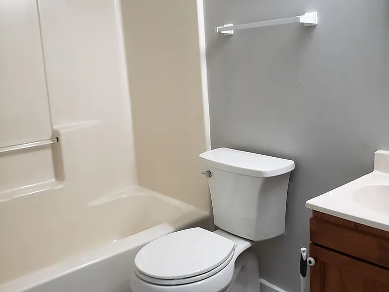 2417 Mill St — Photo 7