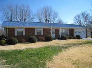 2710 Sunflower Cir NW, Cleveland, TN 37312