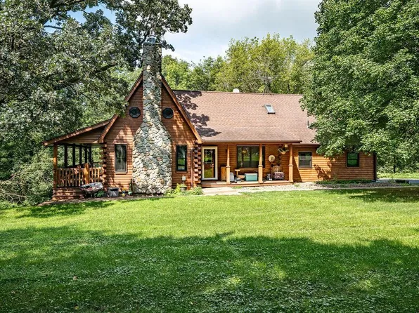 N4848 1110th St, Prescott, WI 54021