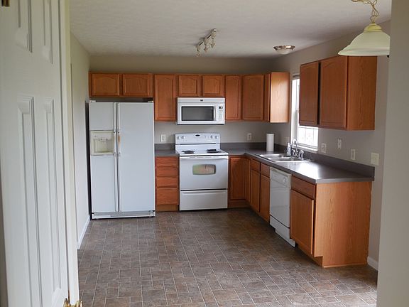 4th image of 4437 Aylesworth Dr