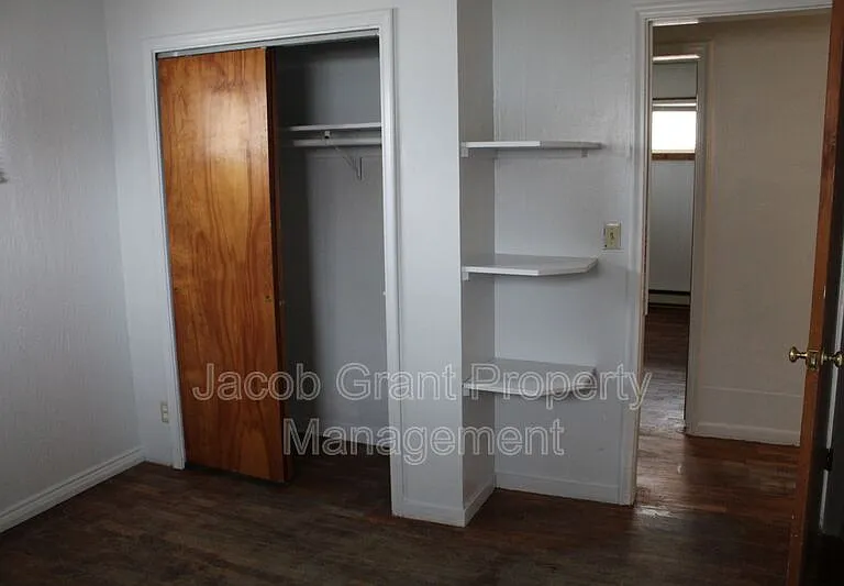 282 J St — Photo 9