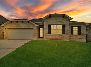 412 Washington Dr, Kyle, TX 78640