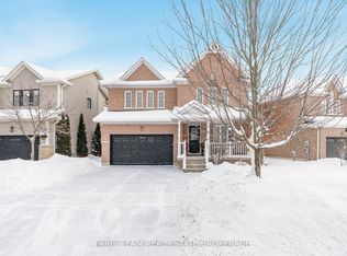 3 Saxon Rd, Barrie, ON L4M 7G6