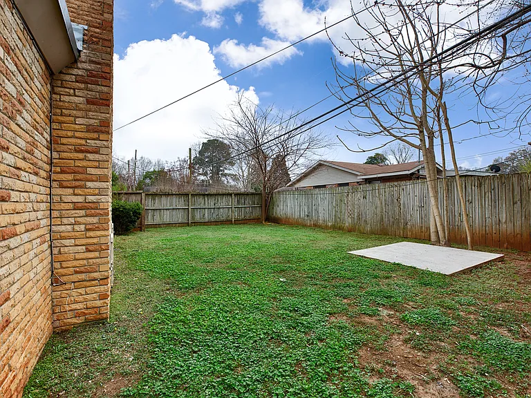 2814 Holiday Dr SW — Photo 20