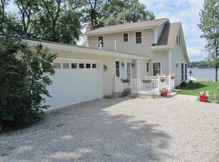 9325 E 490 S, Wolcottville, IN 46795