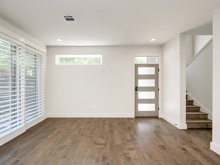 1412 Perez St #1 — Photo 6