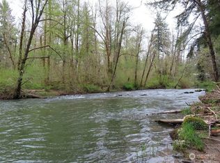 16324 Village Dr SE, Rainier, WA