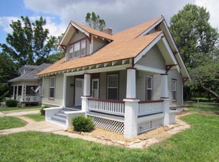 931 E Delmar St, Springfield, MO 65807