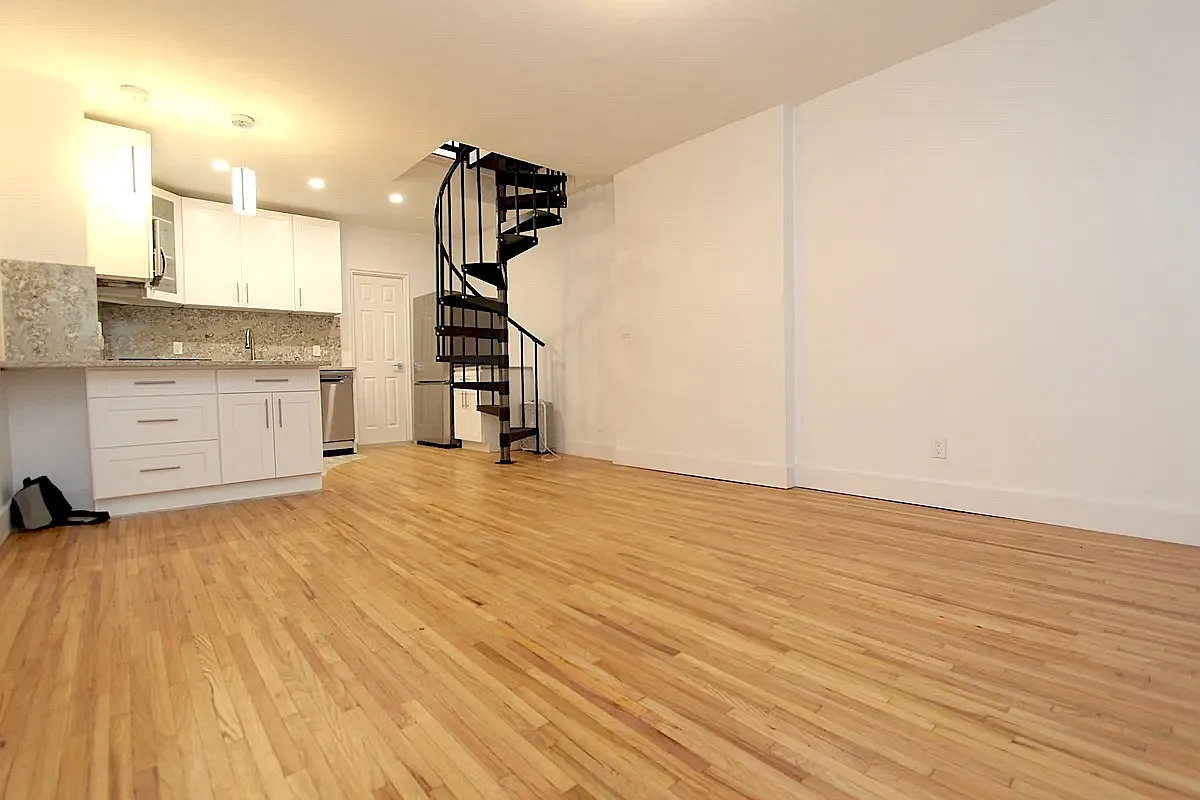 26 West 96th Street — Photo 3