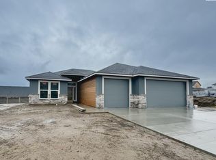 2371 Maggio Loop, Richland, WA 99352