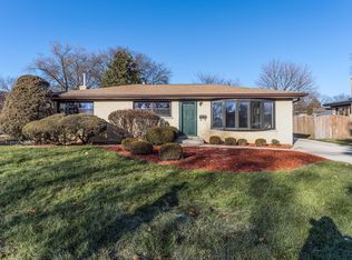 2632 William Ave, Glenview, IL