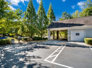 2055 Barrett Lakes Blvd NW #11-1117, Kennesaw, GA