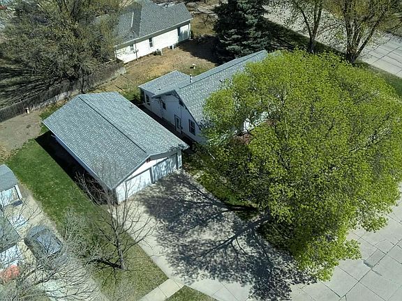 3rd image of 1603 N Nebraska Ave