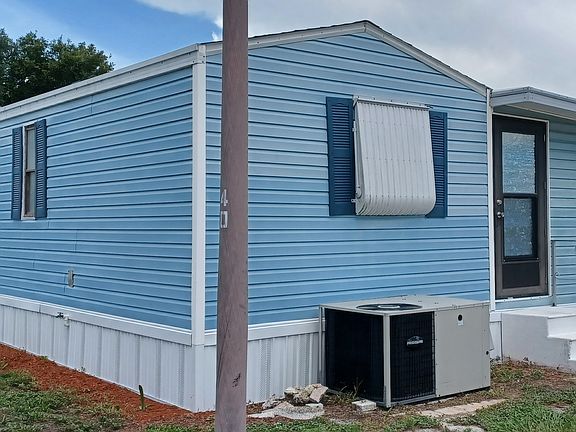 3rd image of 37811 Chancey Rd #221