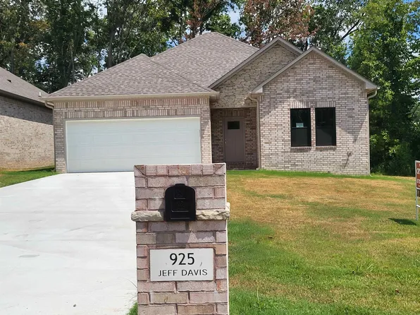 925 N Jeff Davis Ave, Jacksonville, AR 72076