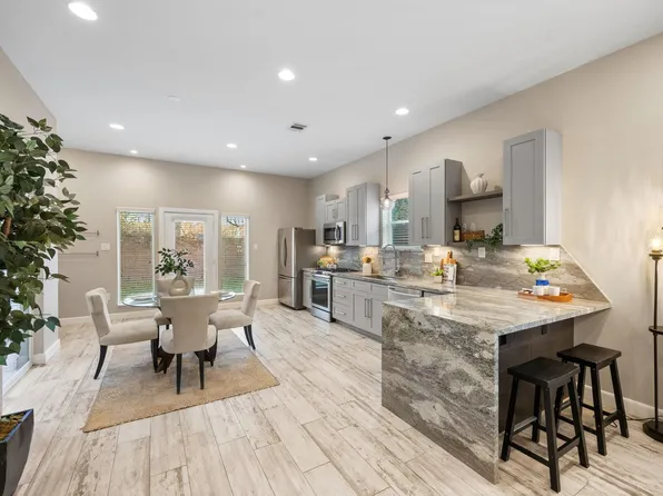 317 E 35th St Unit A, Houston, TX 77018