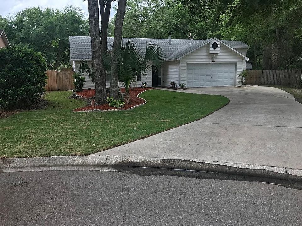 1st image of 3634 NW 51st Ter