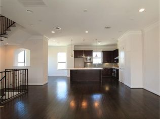 734 W 20th St #A, Houston, TX 77008
