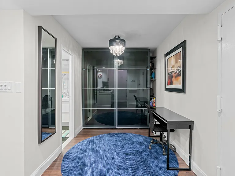 2030 F St NW — Photo 5