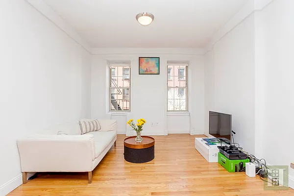 Rented by Halstead Real Estate | media 9