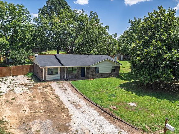 2nd image of 9816 County Road 3579