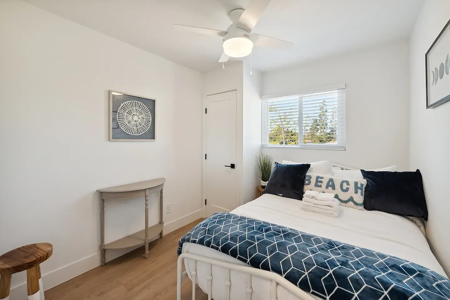 Reed Ave, San Diego — Photo 1
