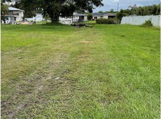 9924 PENNINSULAR Drive, Gibsonton, FL 33534