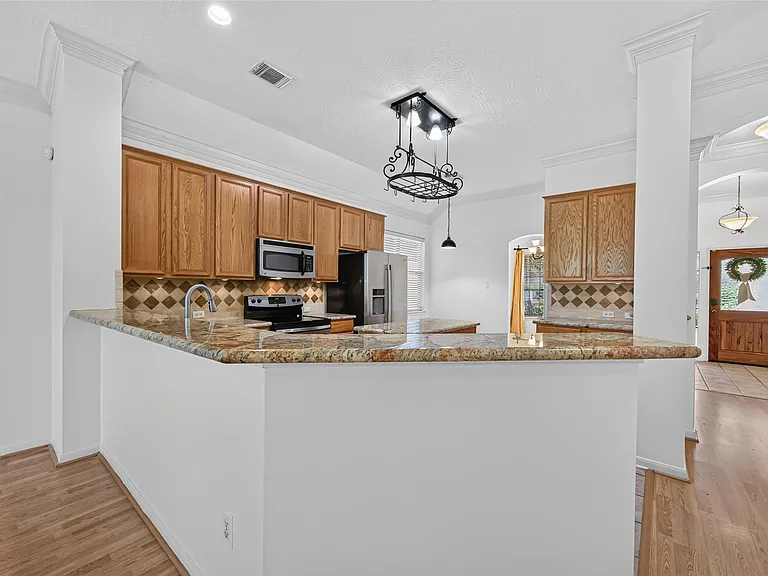 9311 Cantata Ct — Photo 16