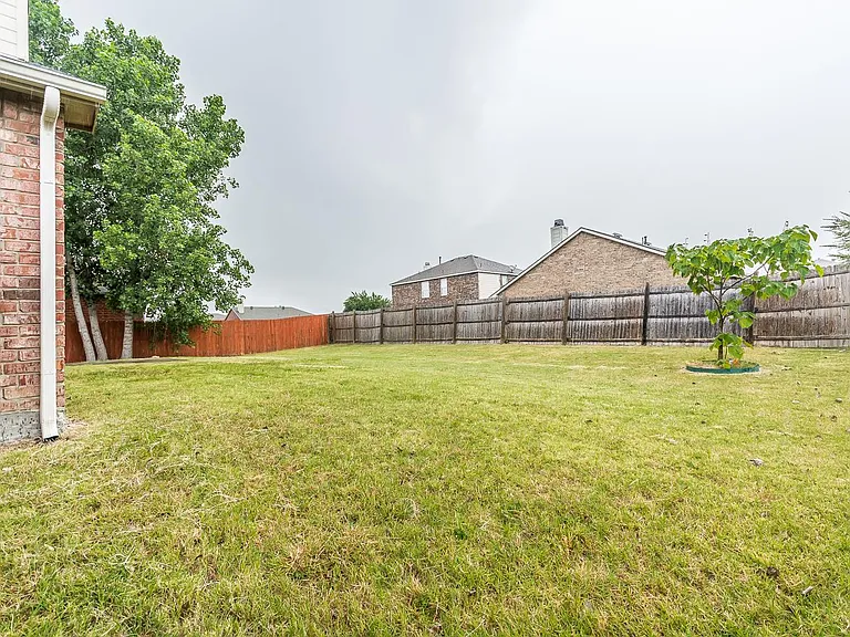 1413 Gordon Dr — Photo 29