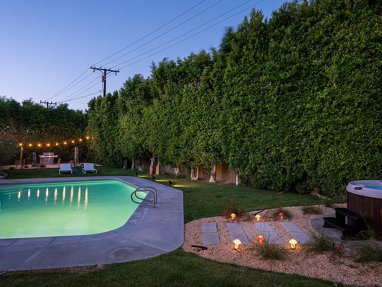 2070 N Whitewater Club Dr — Photo 6