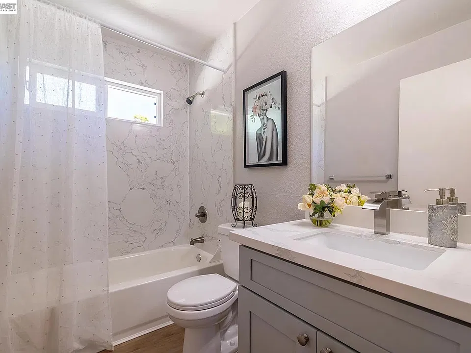 3043 Tonopah Cir