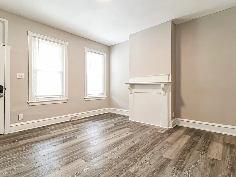 4537 N Gratz St — Photo 3