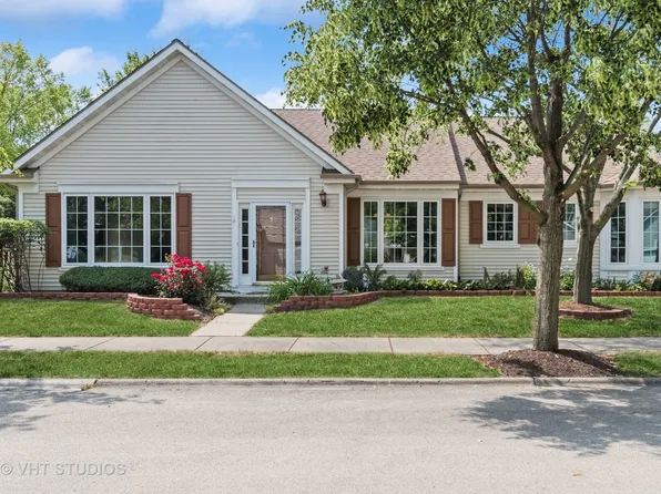 21007 W Torrey Pines Ct, Plainfield, IL 60544