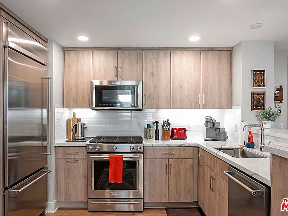 4th image of 6030 S Seabluff Dr APT 313