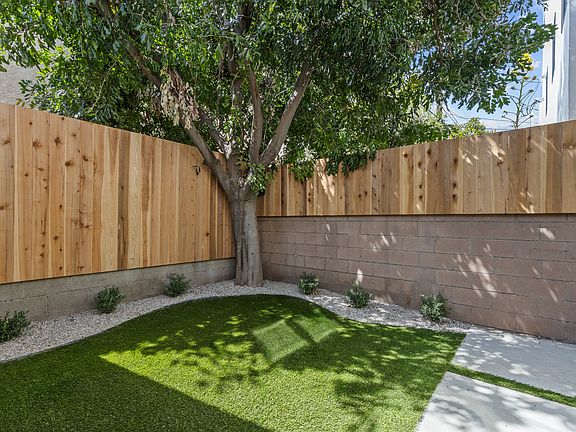 2nd image of 10920 1/2 Hesby St #C