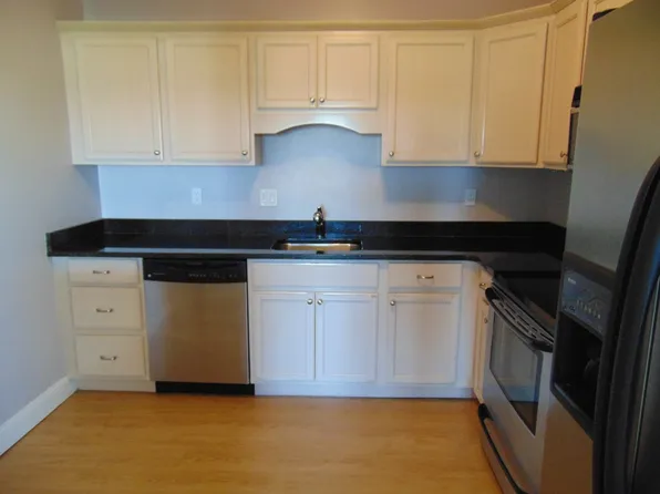 200 Cove Way Unit 101, Quincy, MA 02169