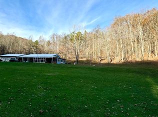 19480 Grin Hollow Rd, Laurelville, OH 43135