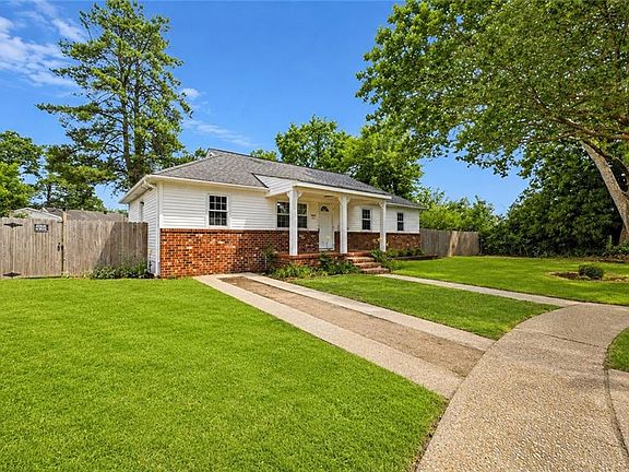 2nd image of 5536 Macon Ct