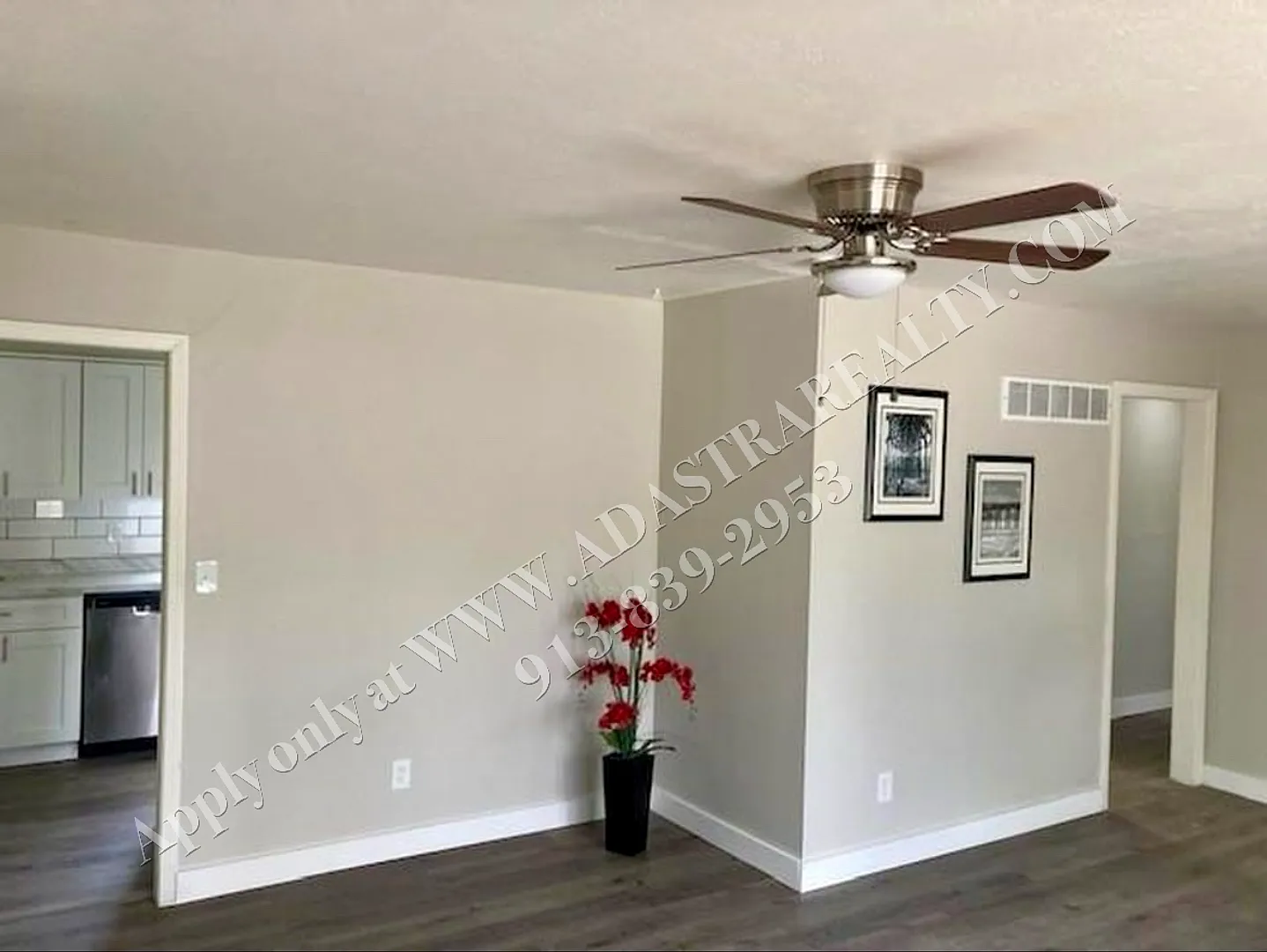 Beautiful Renovated 3 Bed 2.5 Bath Ranch in Raytown-Coming SOON!! — Photo 4