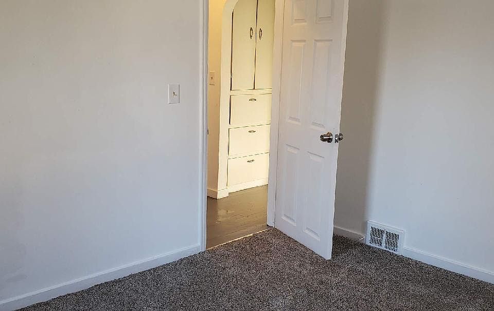 2nd image of 411 E Grand River Ave