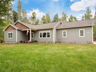 1795 White Oak Ln, Interlochen, MI, 49643