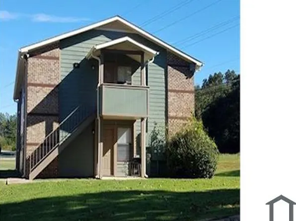 108 Village Ln APT D, Madison, AL 35758