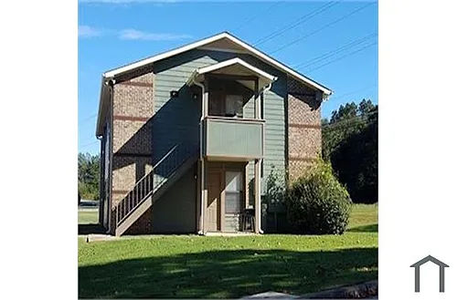 108 Village Ln #D Photo 1